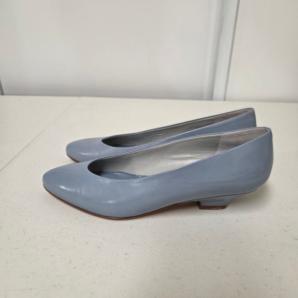 Evan-Picone Blue Mist Leather Pumps Made in Italy Size 6M Low Wedge Heel Vintage
